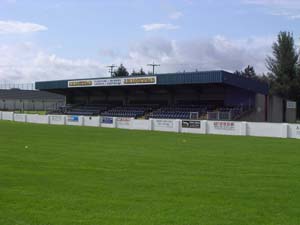 Bild:Limavady Stadion.jpg
